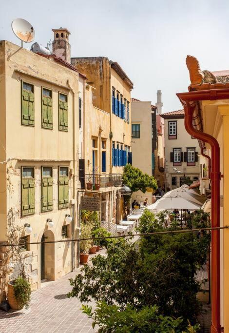 History & Culture In Old Town Chania La Canea Exterior foto