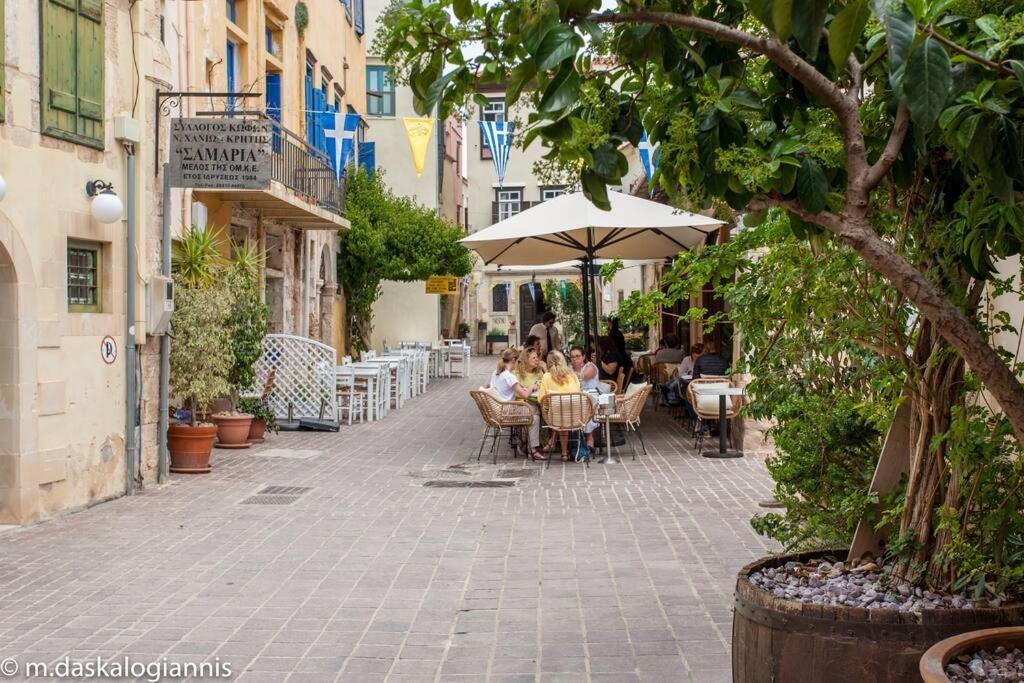 History & Culture In Old Town Chania La Canea Exterior foto